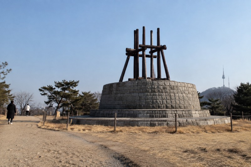 Namsan Bongsudae Beacon Mound
